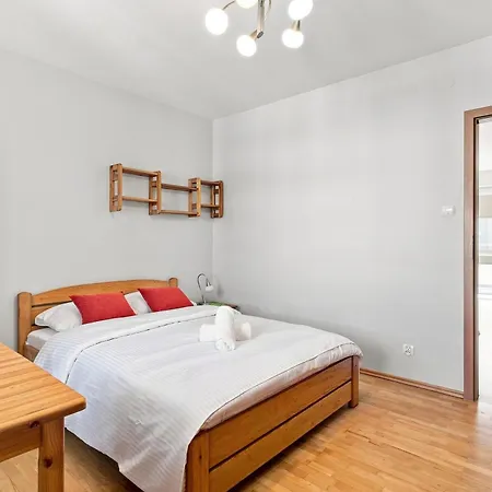Cegielniana Standard By Bookinghost Apartman *
